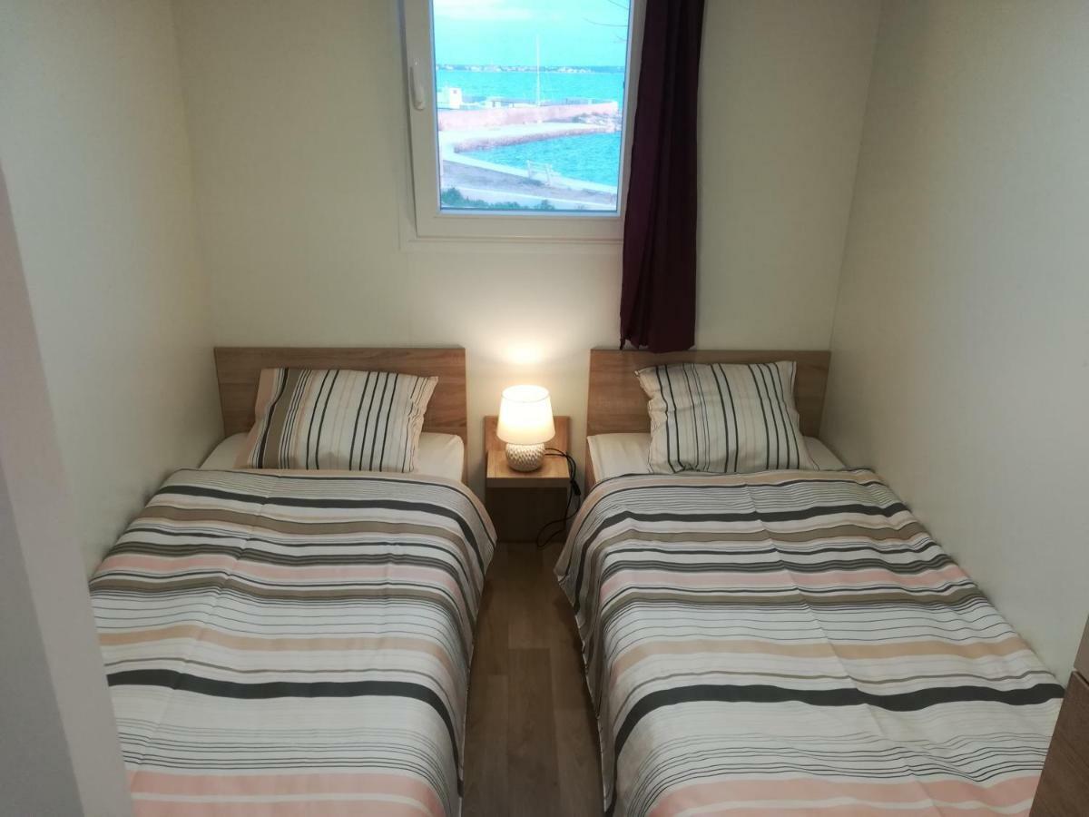 Holiday Home Happiness Privlaka  Exterior foto