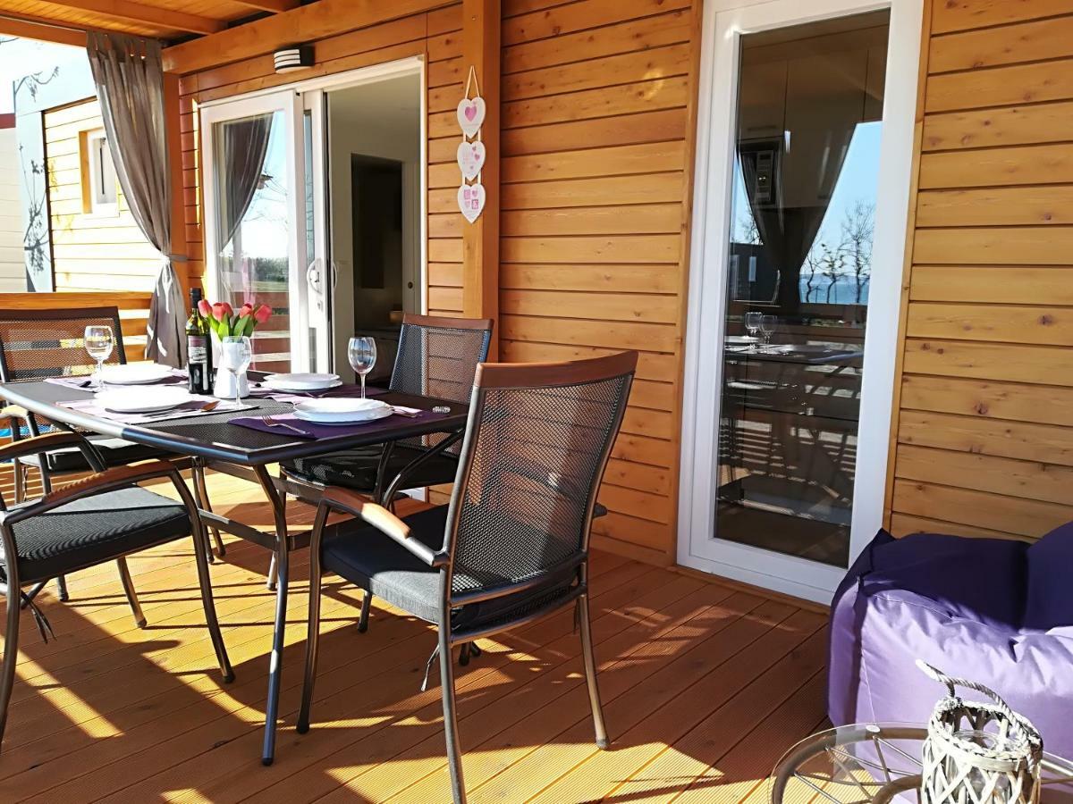 Holiday Home Happiness Privlaka  Exterior foto